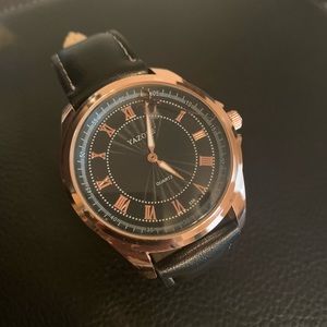 Men’s rose gold watch
